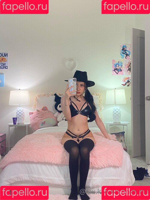 jasminealyahh Onlyfans Photo Gallery 