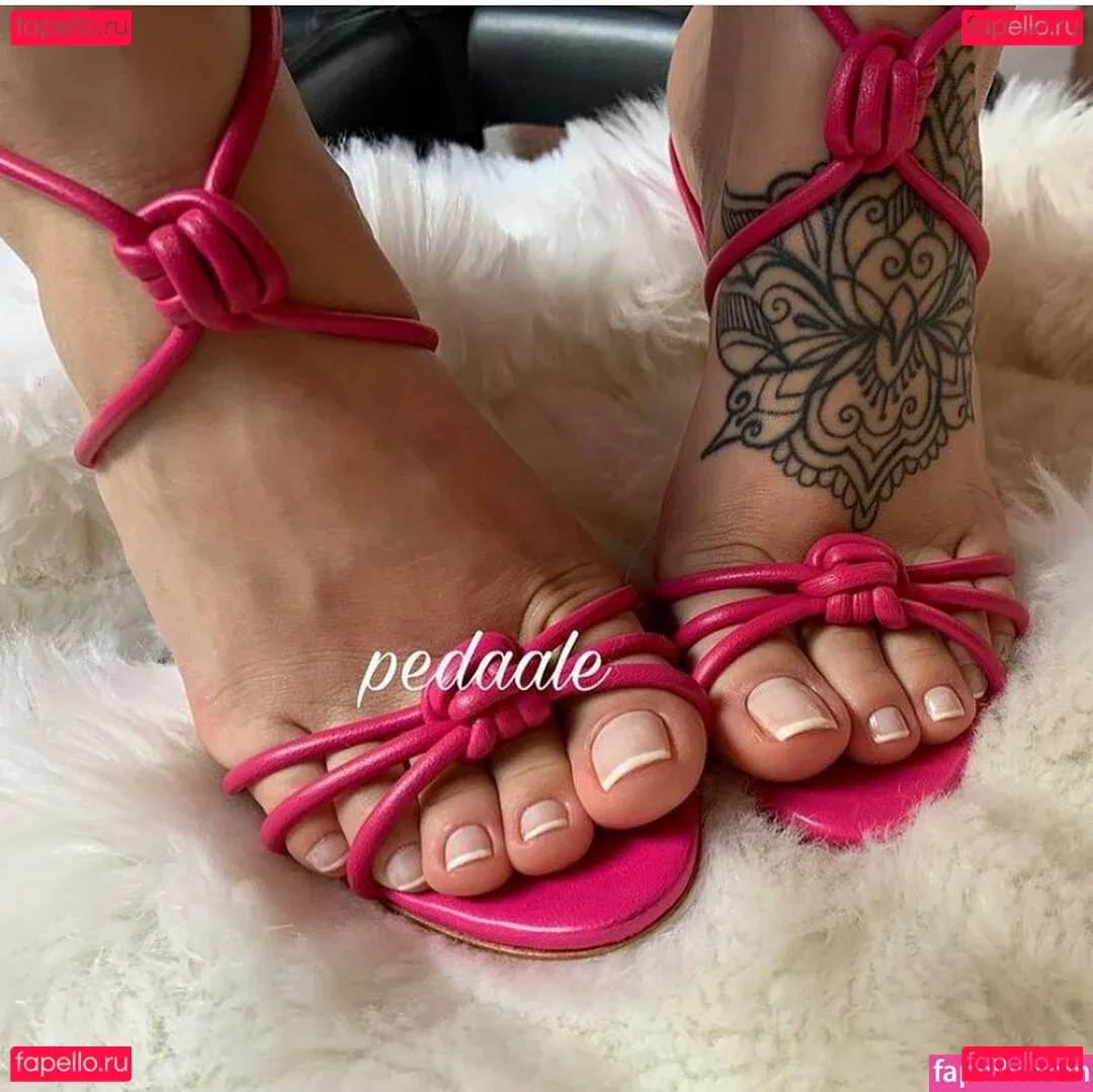 Pedaale Onlyfans Photo Gallery 