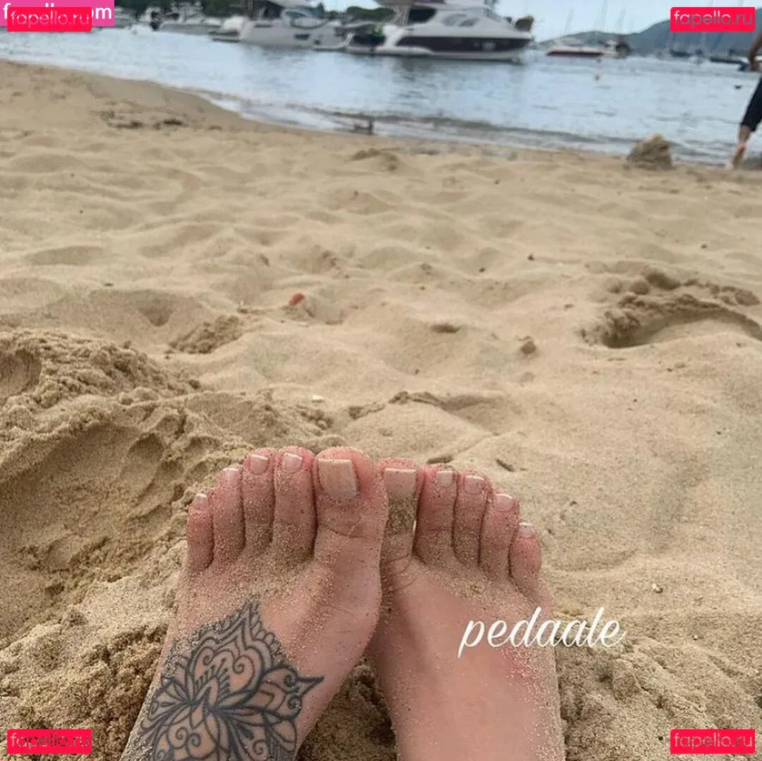 Pedaale Onlyfans Photo Gallery 