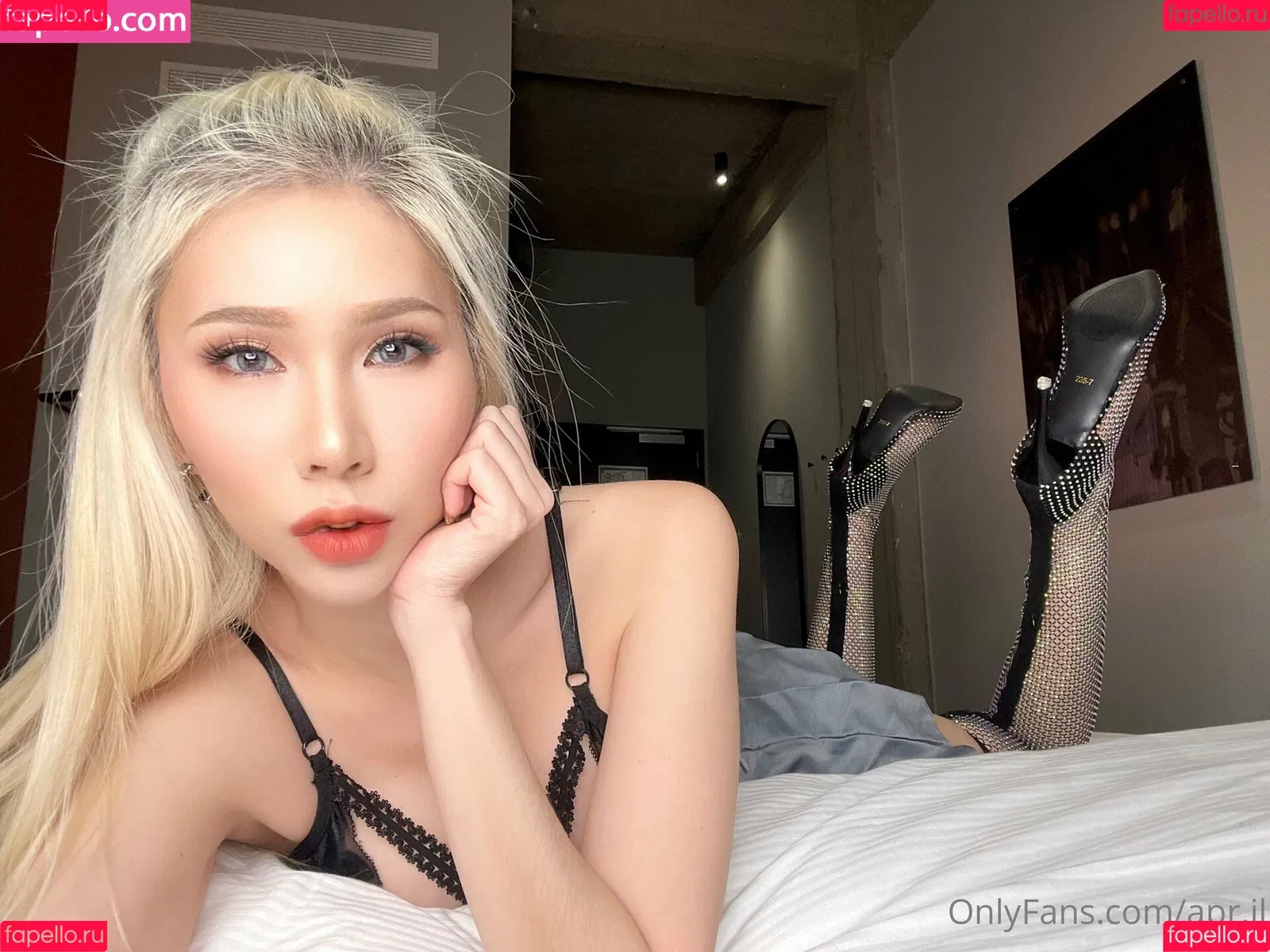 Apr.il Onlyfans Photo Gallery 