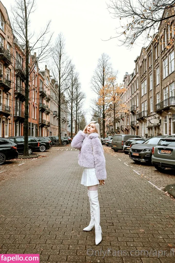 Apr.il Onlyfans Photo Gallery 