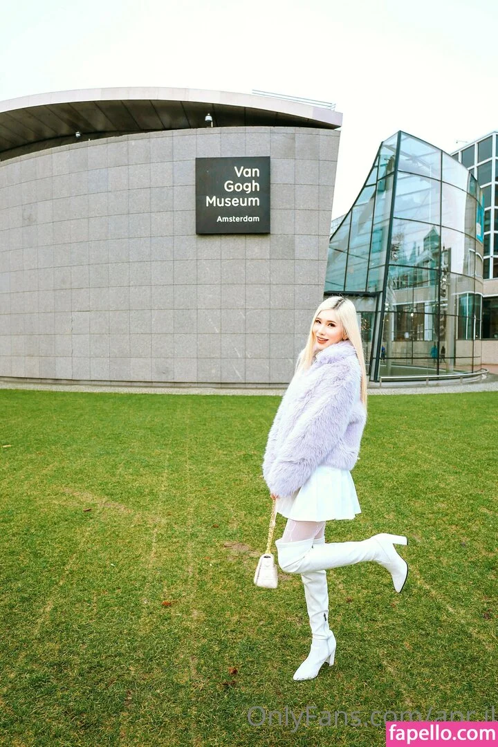 Apr.il Onlyfans Photo Gallery 