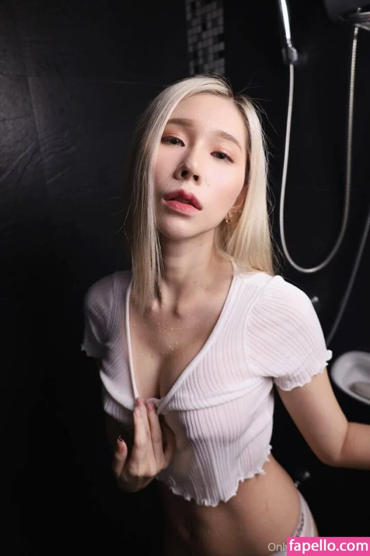 Apr.il Onlyfans Photo Gallery 