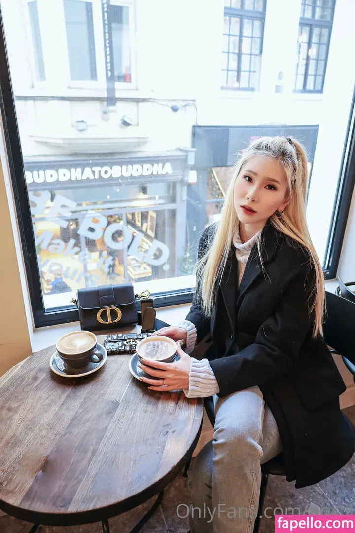 Apr.il Onlyfans Photo Gallery 