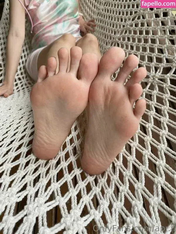 Apr.il Onlyfans Photo Gallery 