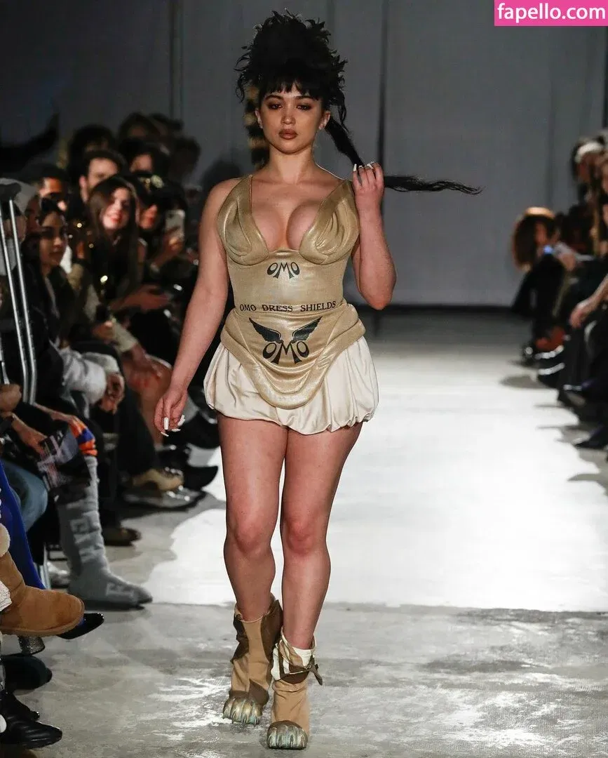 Rowan Blanchard Onlyfans Photo Gallery 