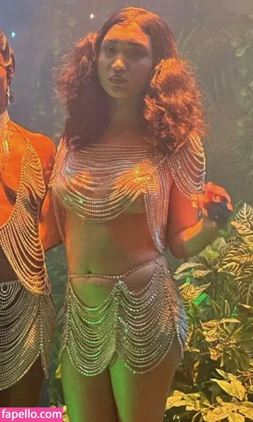 Rowan Blanchard Onlyfans Photo Gallery 