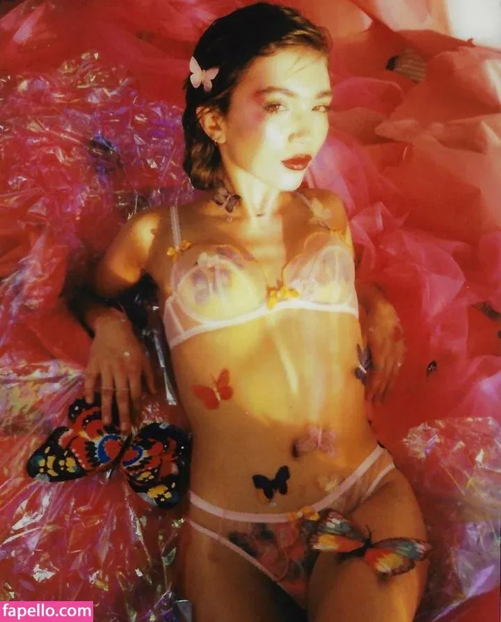 Rowan Blanchard Onlyfans Photo Gallery 