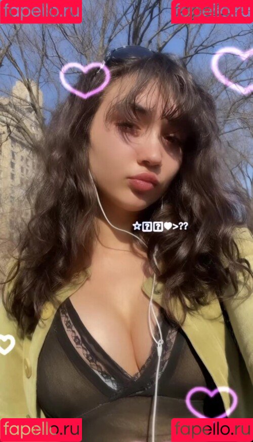 Rowan Blanchard Onlyfans Photo Gallery 
