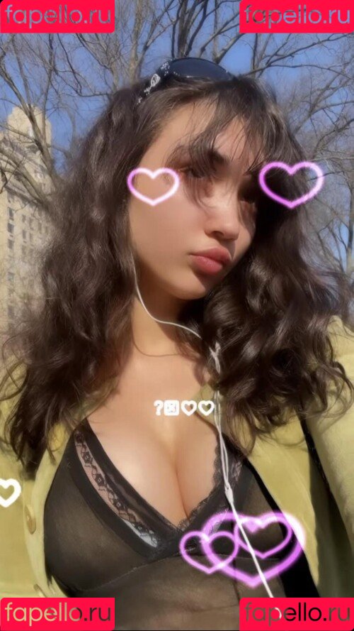 Rowan Blanchard Onlyfans Photo Gallery 