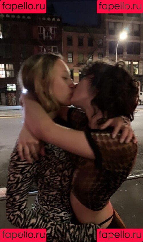 Rowan Blanchard Onlyfans Photo Gallery 