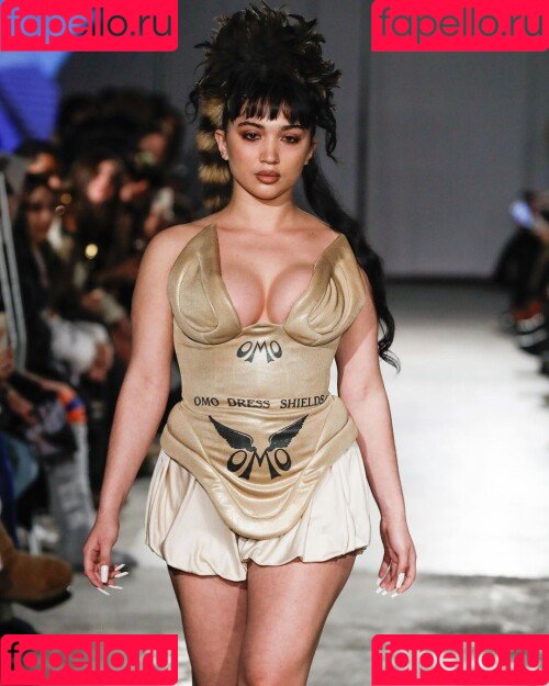 Rowan Blanchard Onlyfans Photo Gallery 