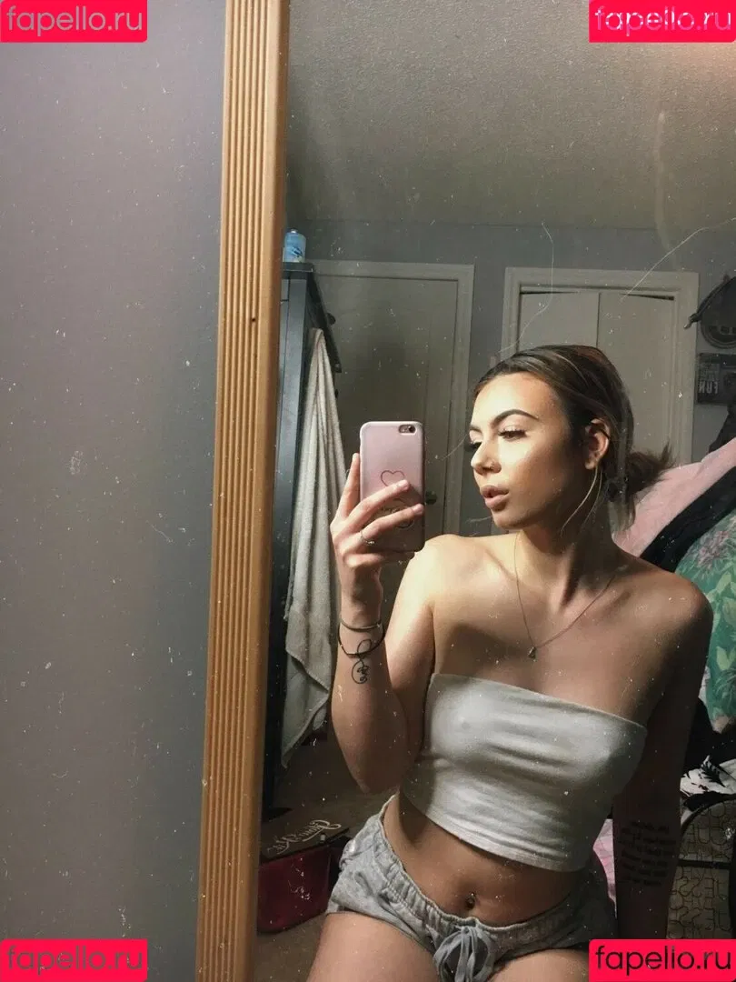 Bailey King Onlyfans Photo Gallery 