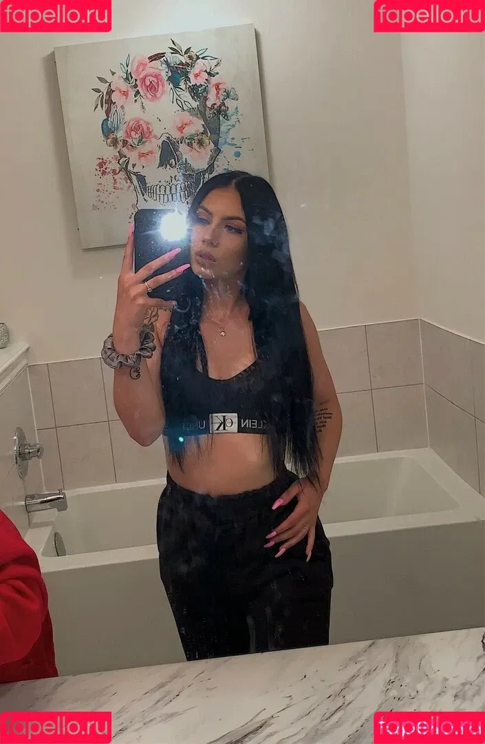 Bailey King Onlyfans Photo Gallery 