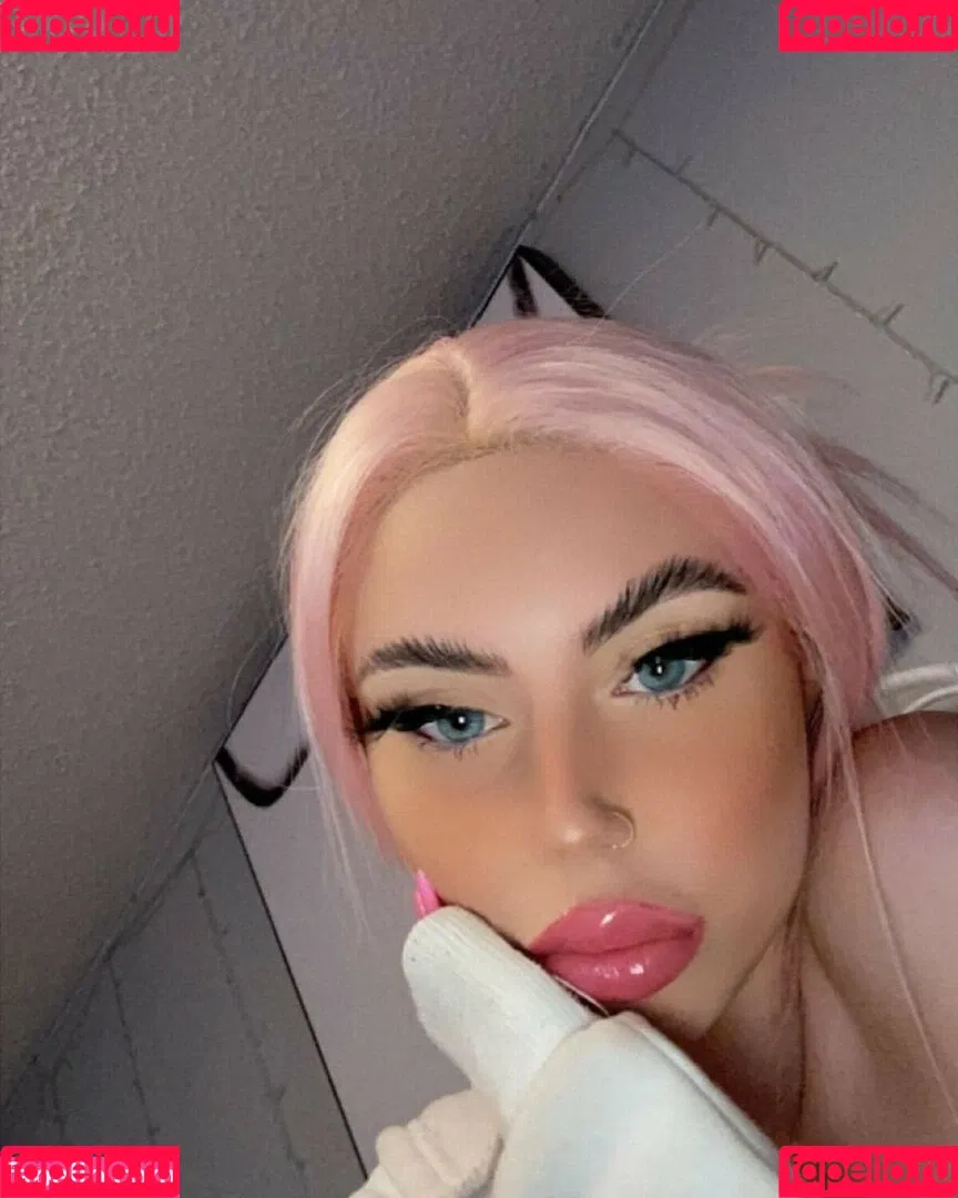 Bailey King Onlyfans Photo Gallery 