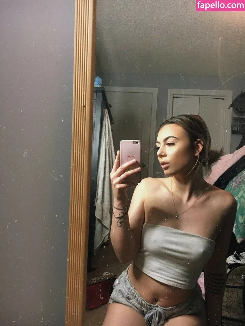 Bailey King Onlyfans Photo Gallery 