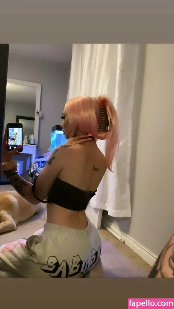 Bailey King Onlyfans Photo Gallery 