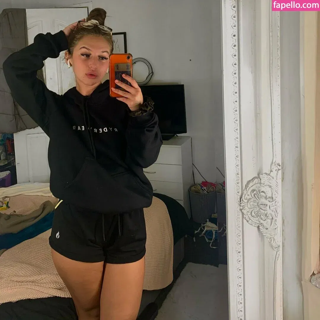 MyProtein Onlyfans Photo Gallery 