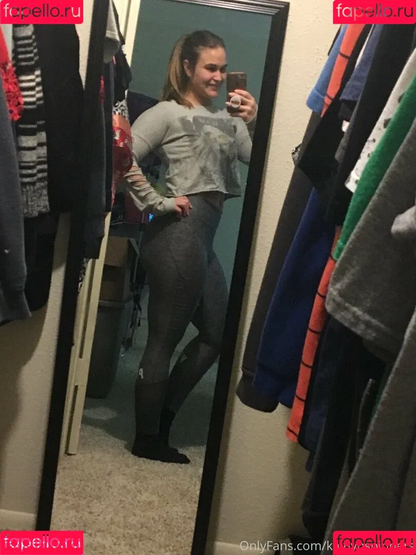 trophygirlfriendk Onlyfans Photo Gallery 