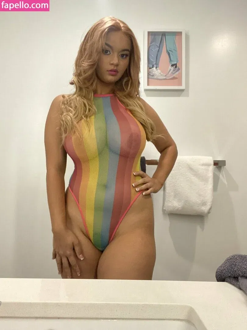 Crystal Chase Onlyfans Photo Gallery 