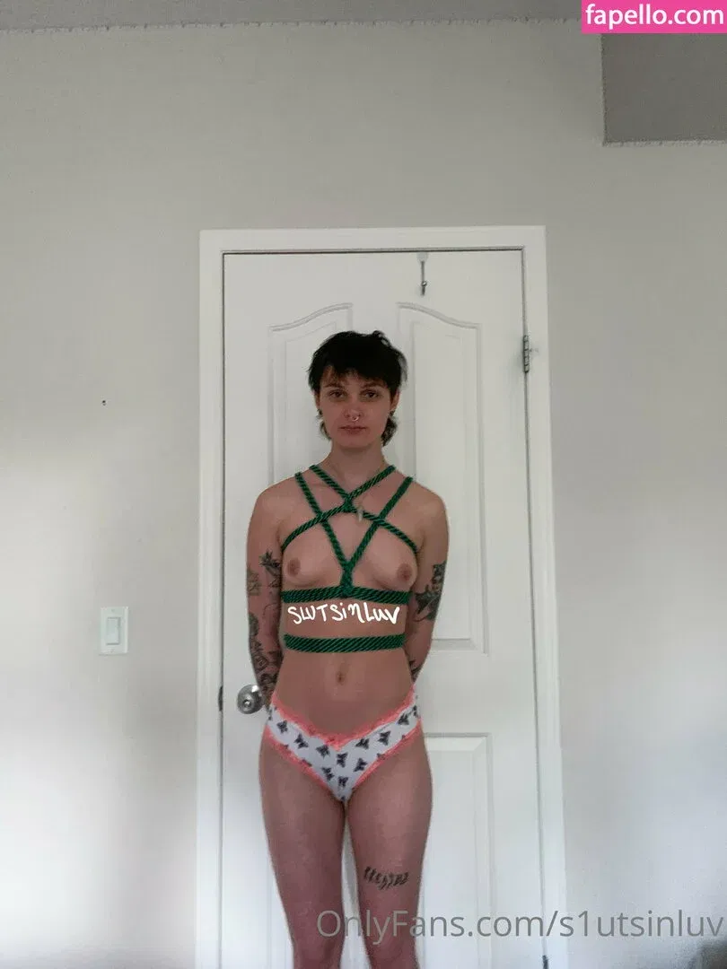 s1utsinluv Onlyfans Photo Gallery 