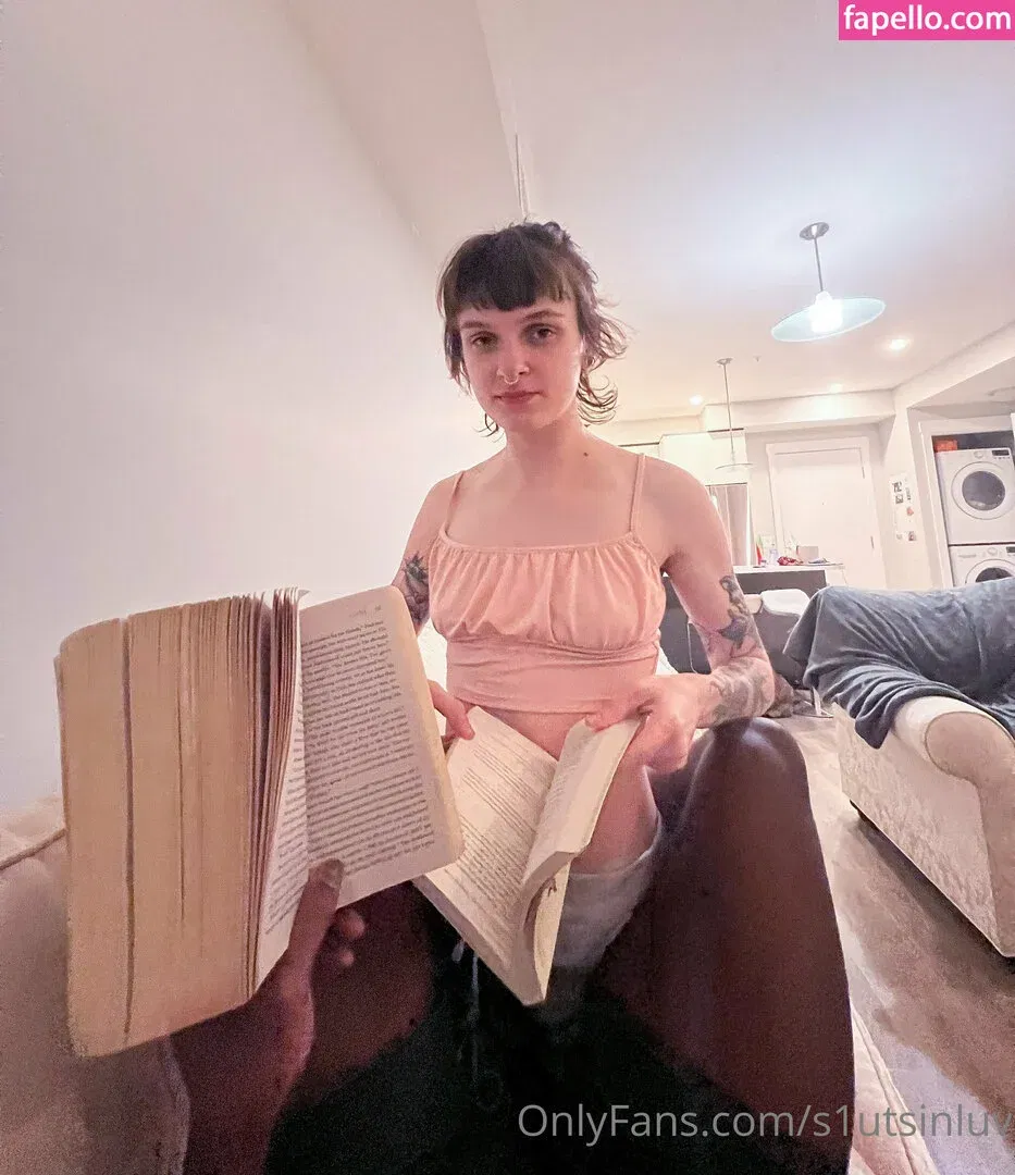 s1utsinluv Onlyfans Photo Gallery 