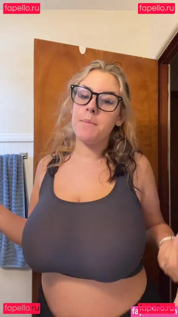 Madison Foster Onlyfans Photo Gallery 