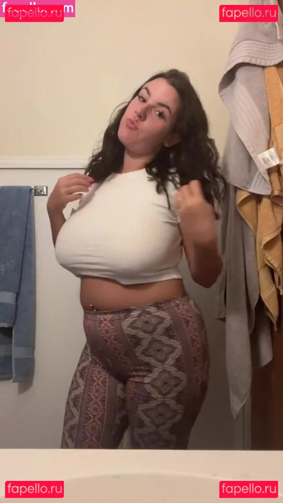 Madison Foster Onlyfans Photo Gallery 