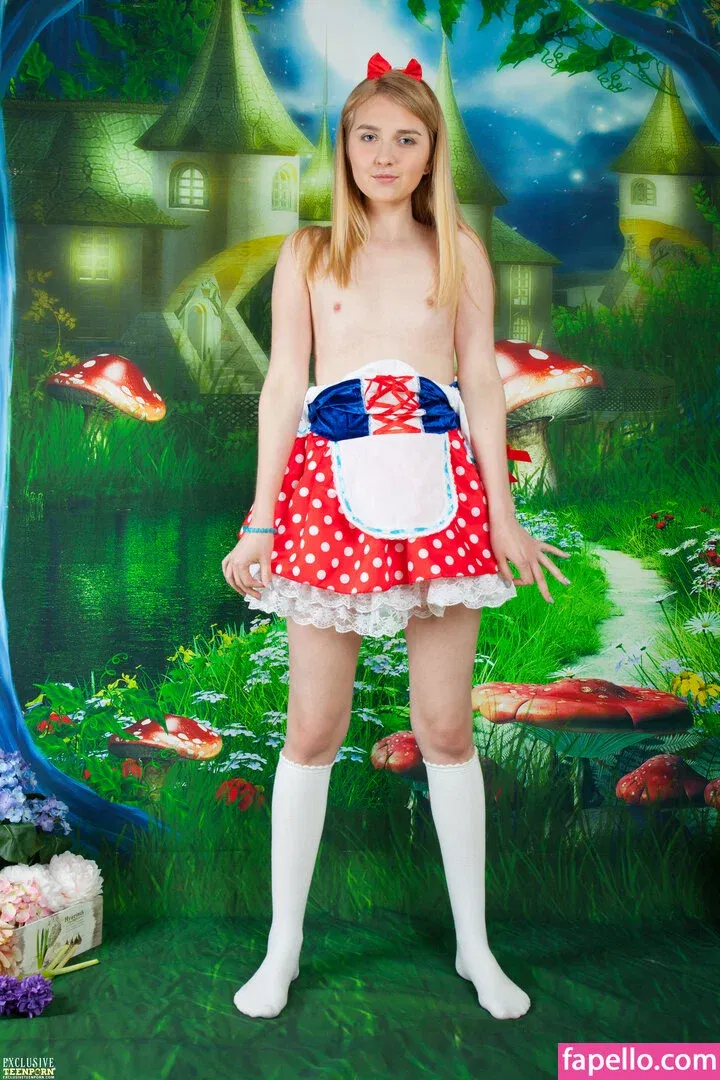 Nimfa Onlyfans Photo Gallery 