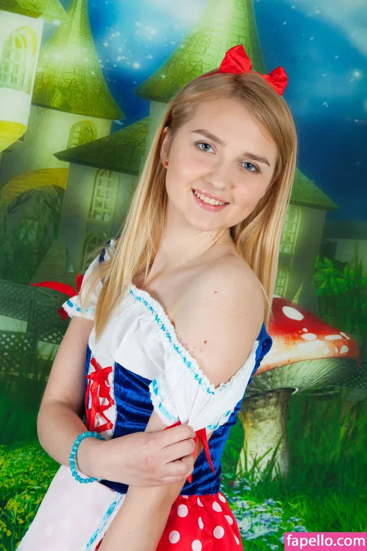 Nimfa Onlyfans Photo Gallery 