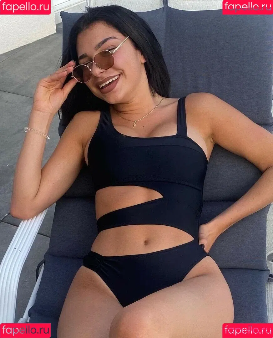 Emmy Tifrit Onlyfans Photo Gallery 