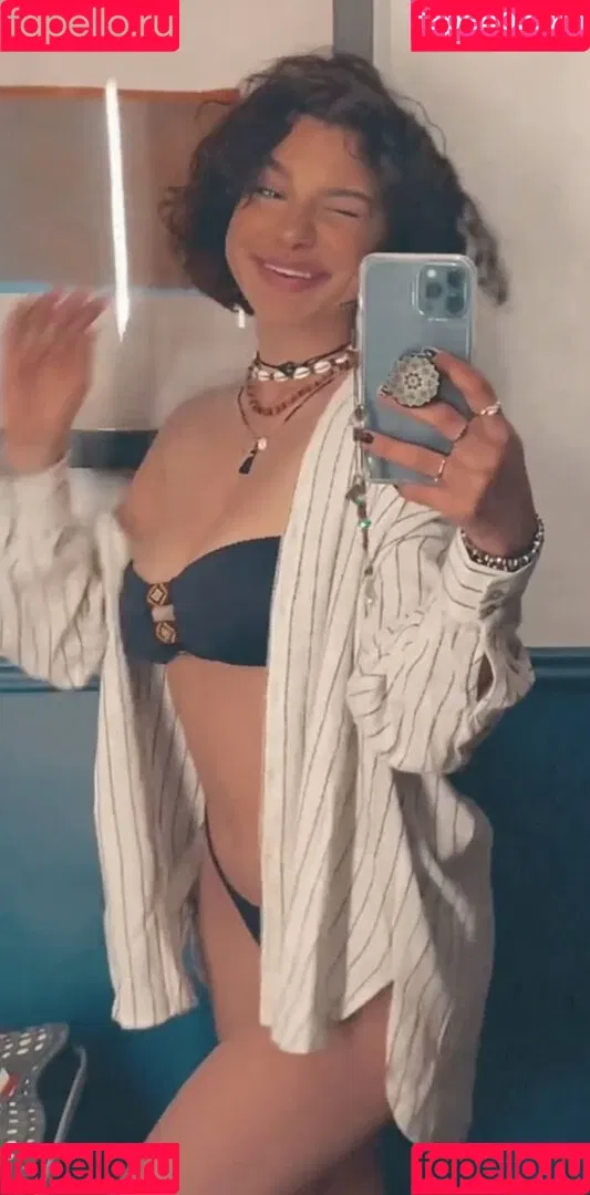 Emmy Tifrit Onlyfans Photo Gallery 