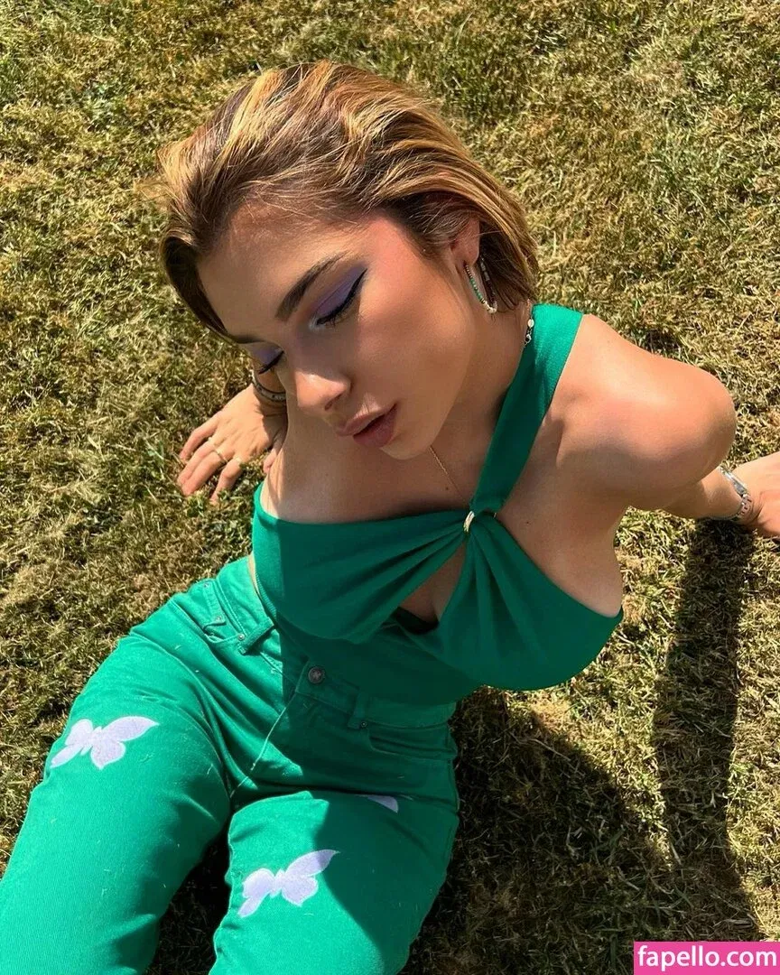 Emmy Tifrit Onlyfans Photo Gallery 