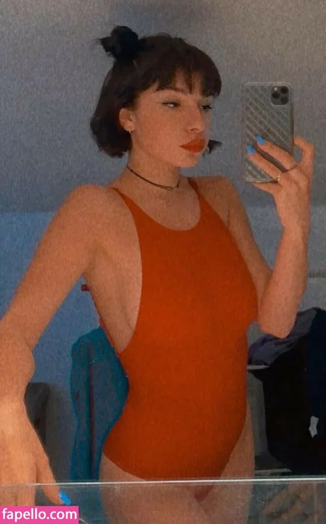 Emmy Tifrit Onlyfans Photo Gallery 