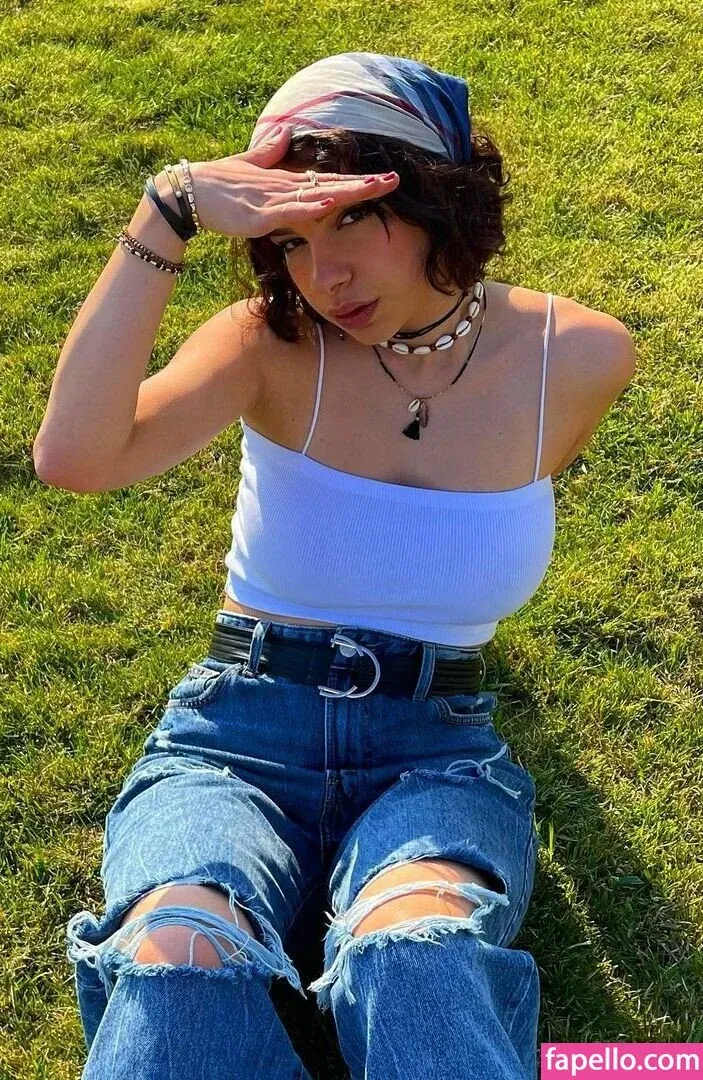 Emmy Tifrit Onlyfans Photo Gallery 