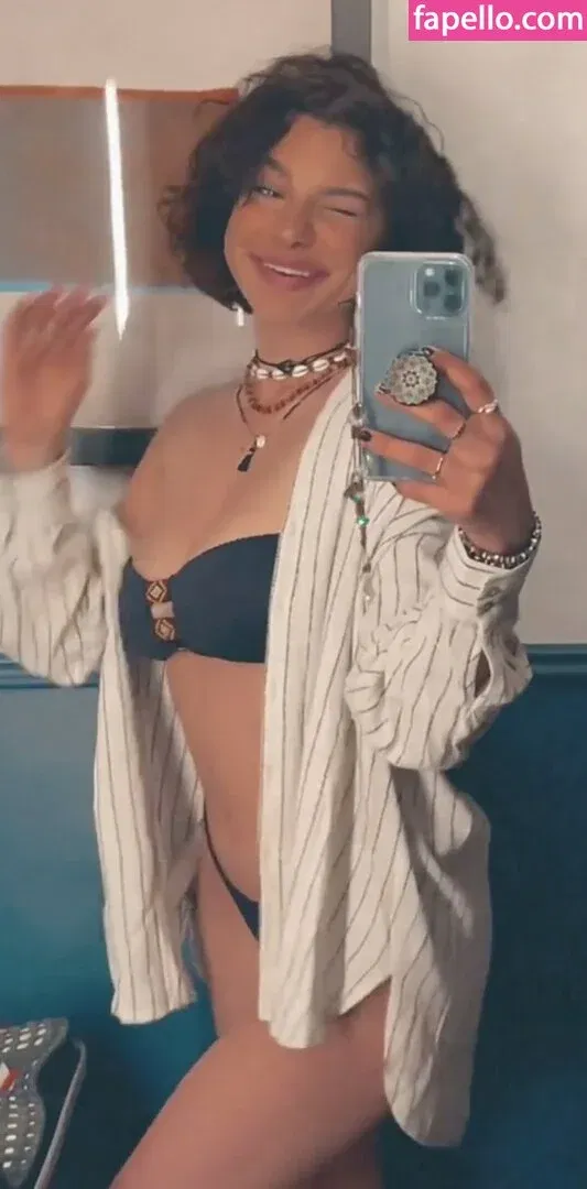 Emmy Tifrit Onlyfans Photo Gallery 