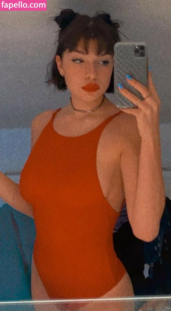 Emmy Tifrit Onlyfans Photo Gallery 