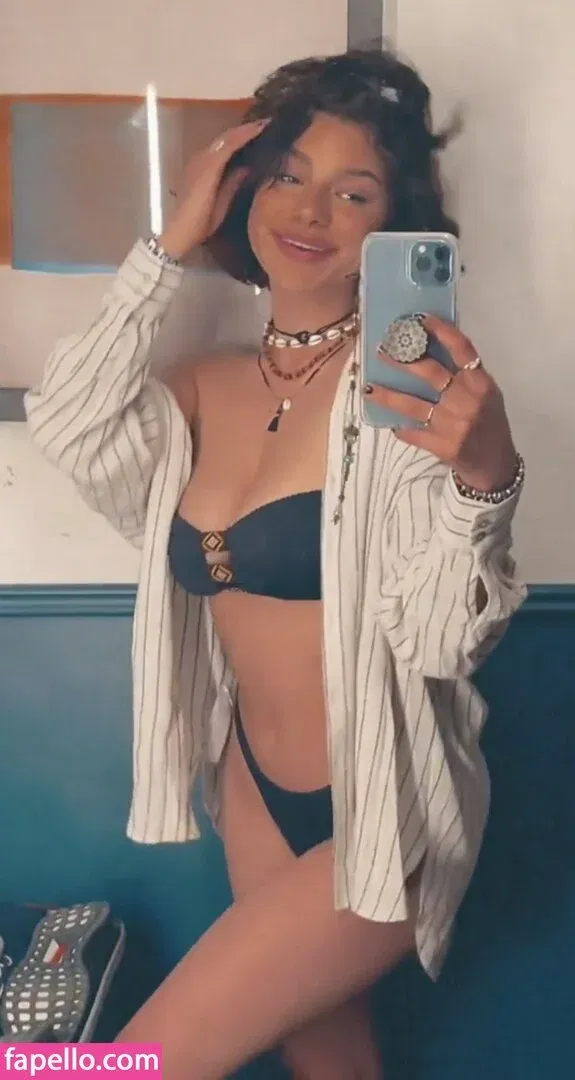 Emmy Tifrit Onlyfans Photo Gallery 