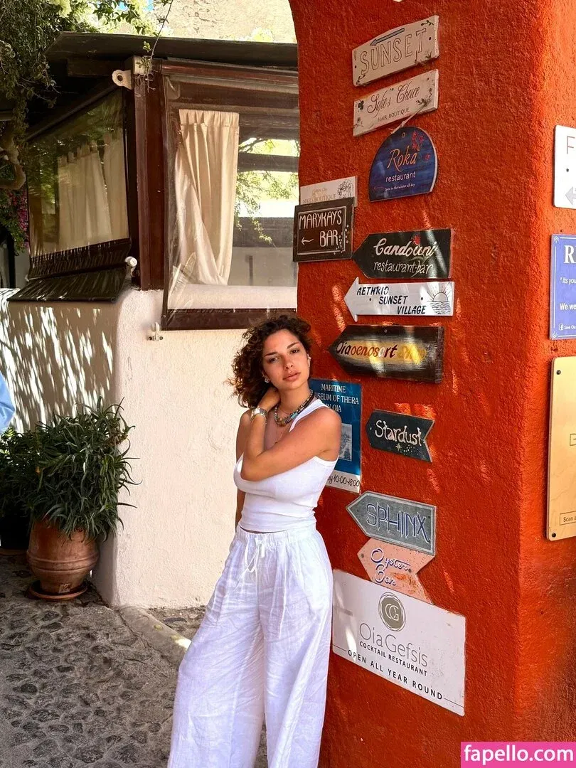 Emmy Tifrit Onlyfans Photo Gallery 