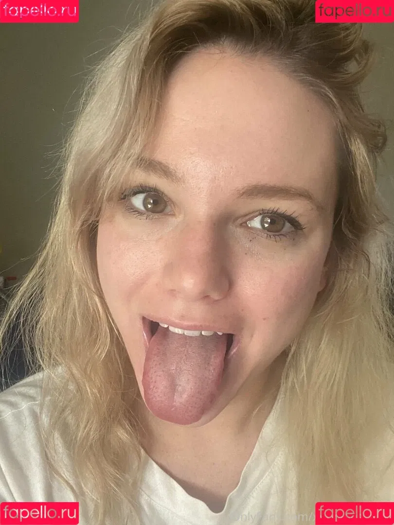 Xxxvanessaxxx Onlyfans Photo Gallery 