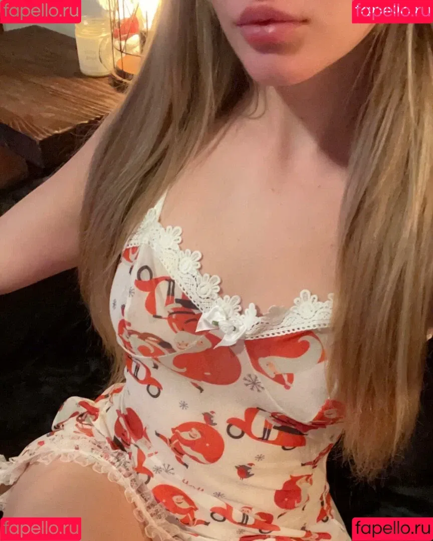 CyberAlina Onlyfans Photo Gallery 