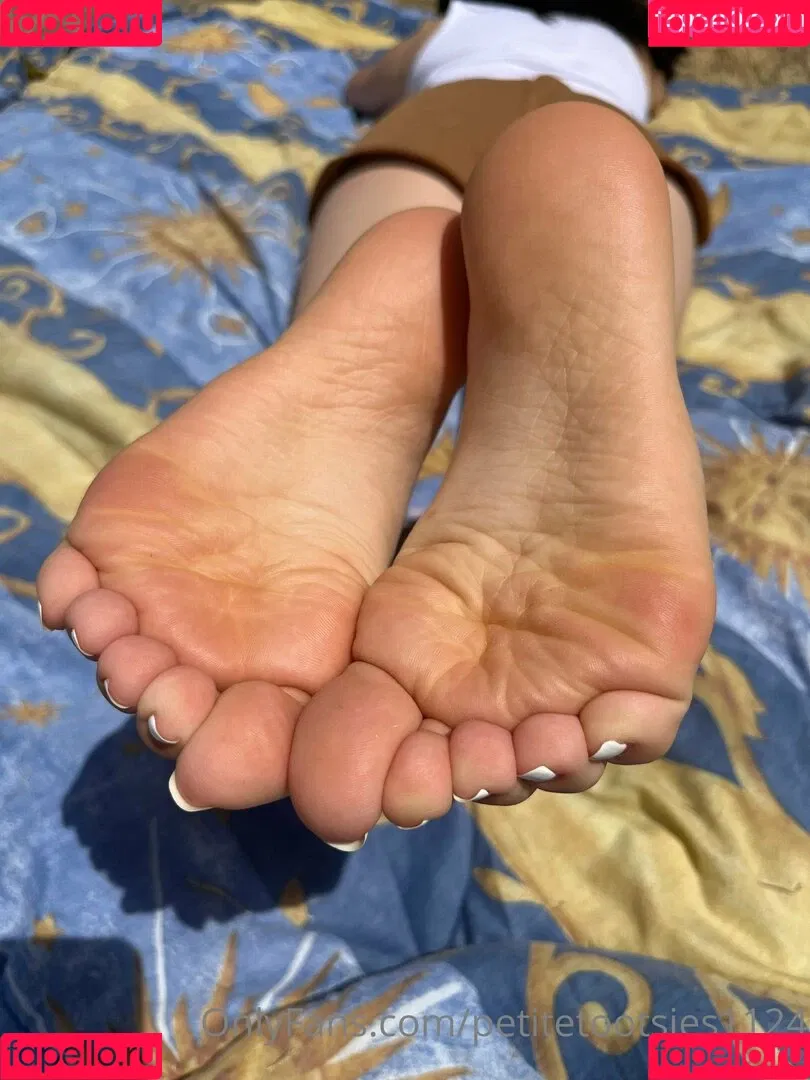 PenelopeTootsies Onlyfans Photo Gallery 