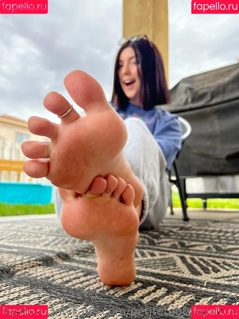 PenelopeTootsies Onlyfans Photo Gallery 