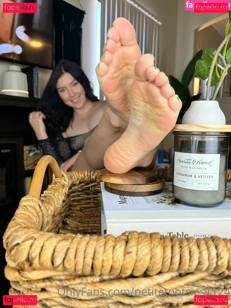 PenelopeTootsies Onlyfans Photo Gallery 