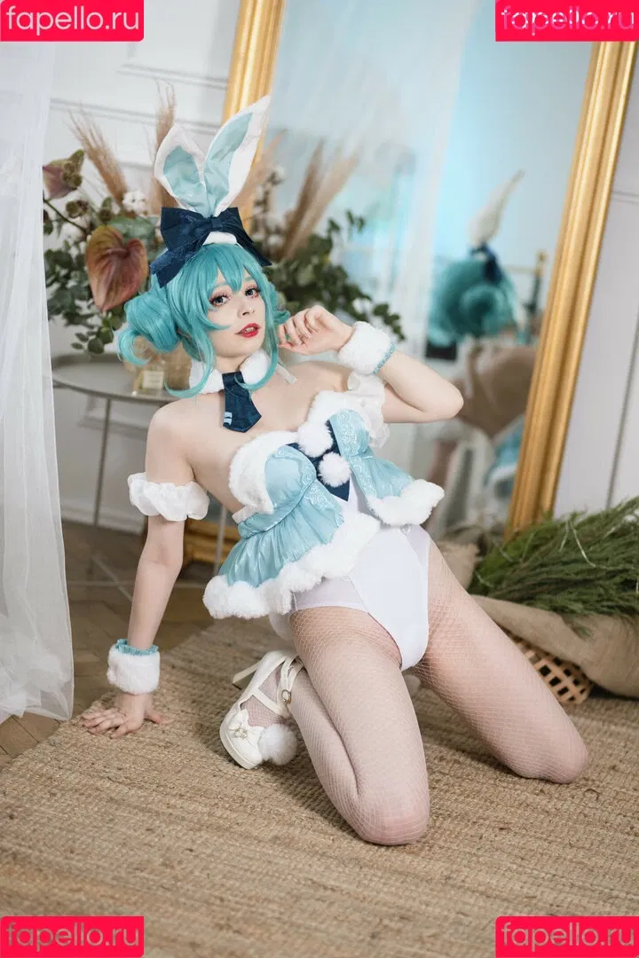 Akariia Cosplay Onlyfans Photo Gallery 