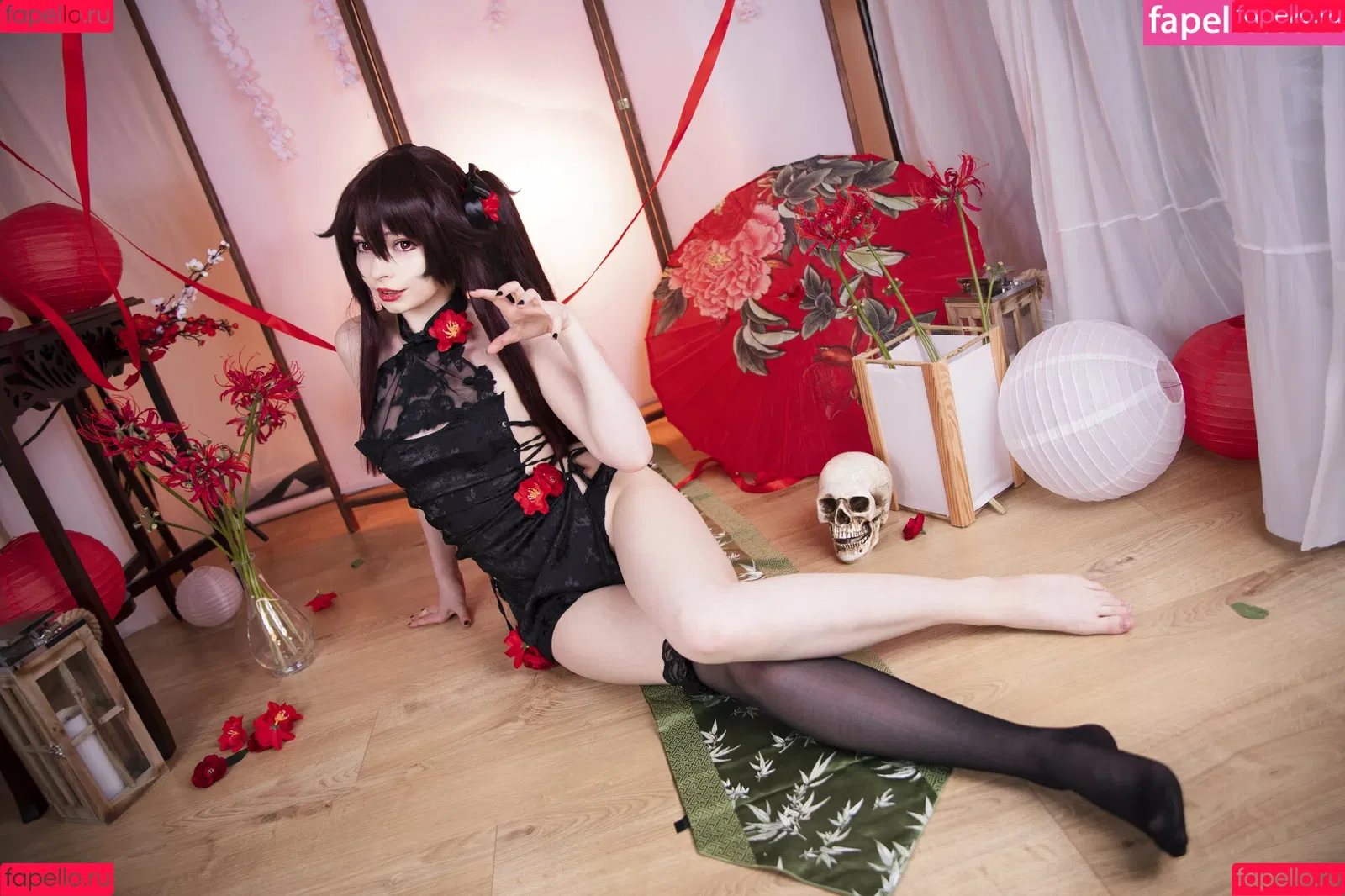 Akariia Cosplay Onlyfans Photo Gallery 