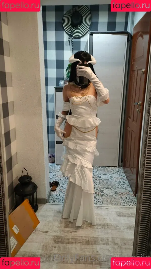 Akariia Cosplay Onlyfans Photo Gallery 