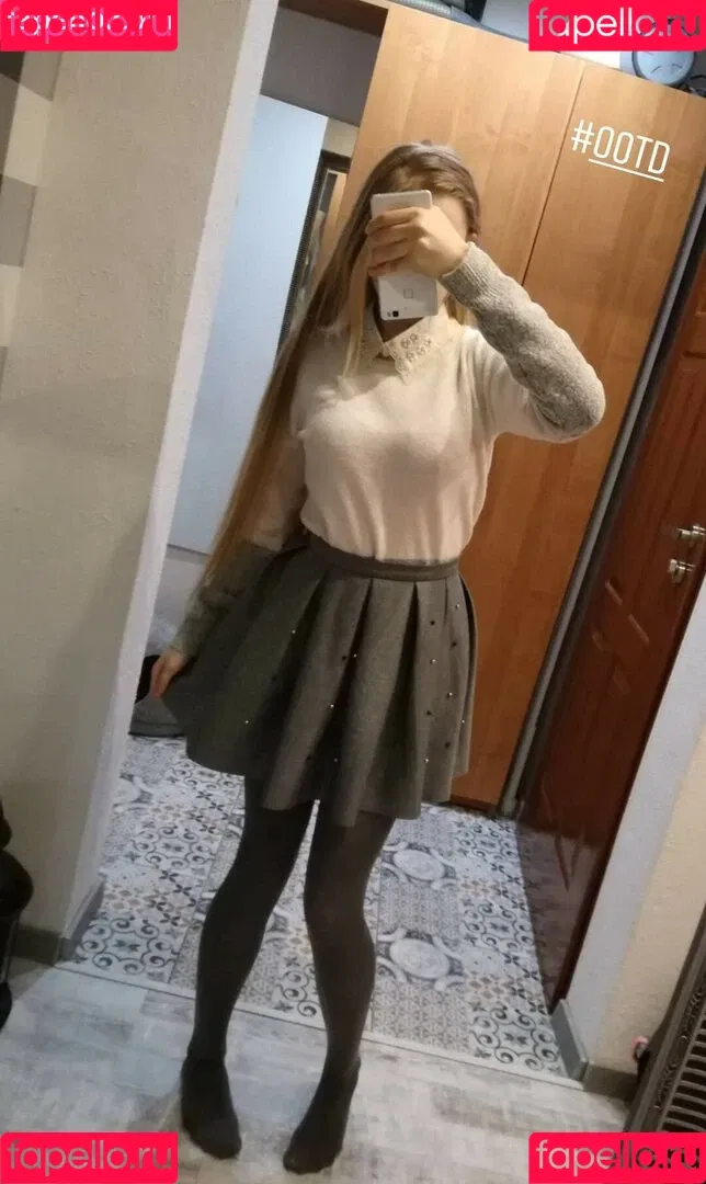 Akariia Cosplay Onlyfans Photo Gallery 