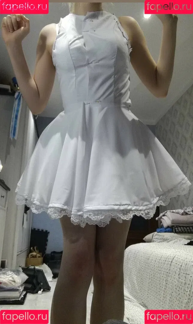 Akariia Cosplay Onlyfans Photo Gallery 