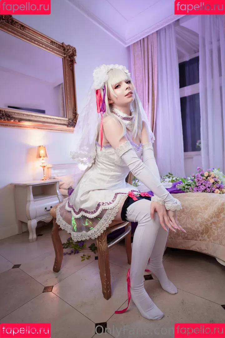 Akariia Cosplay Onlyfans Photo Gallery 